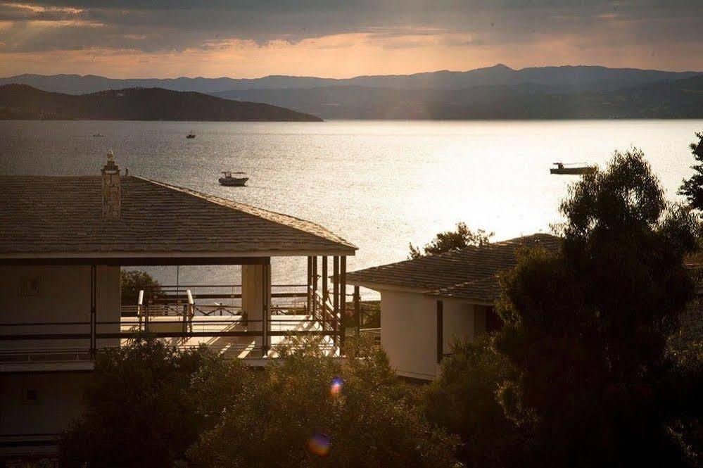 Ayia Marina Suites Ouranoupoli Exteriör bild
